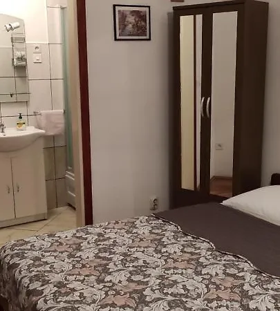 Gasthof Dvokrevetna Soba Sa Kupaonicom 3*